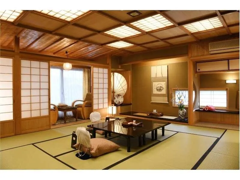 Seikoro Ryokan - Established In 1831 Quioto