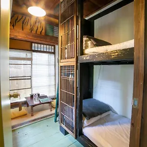 Sacra ヴィラサクラ Guest house