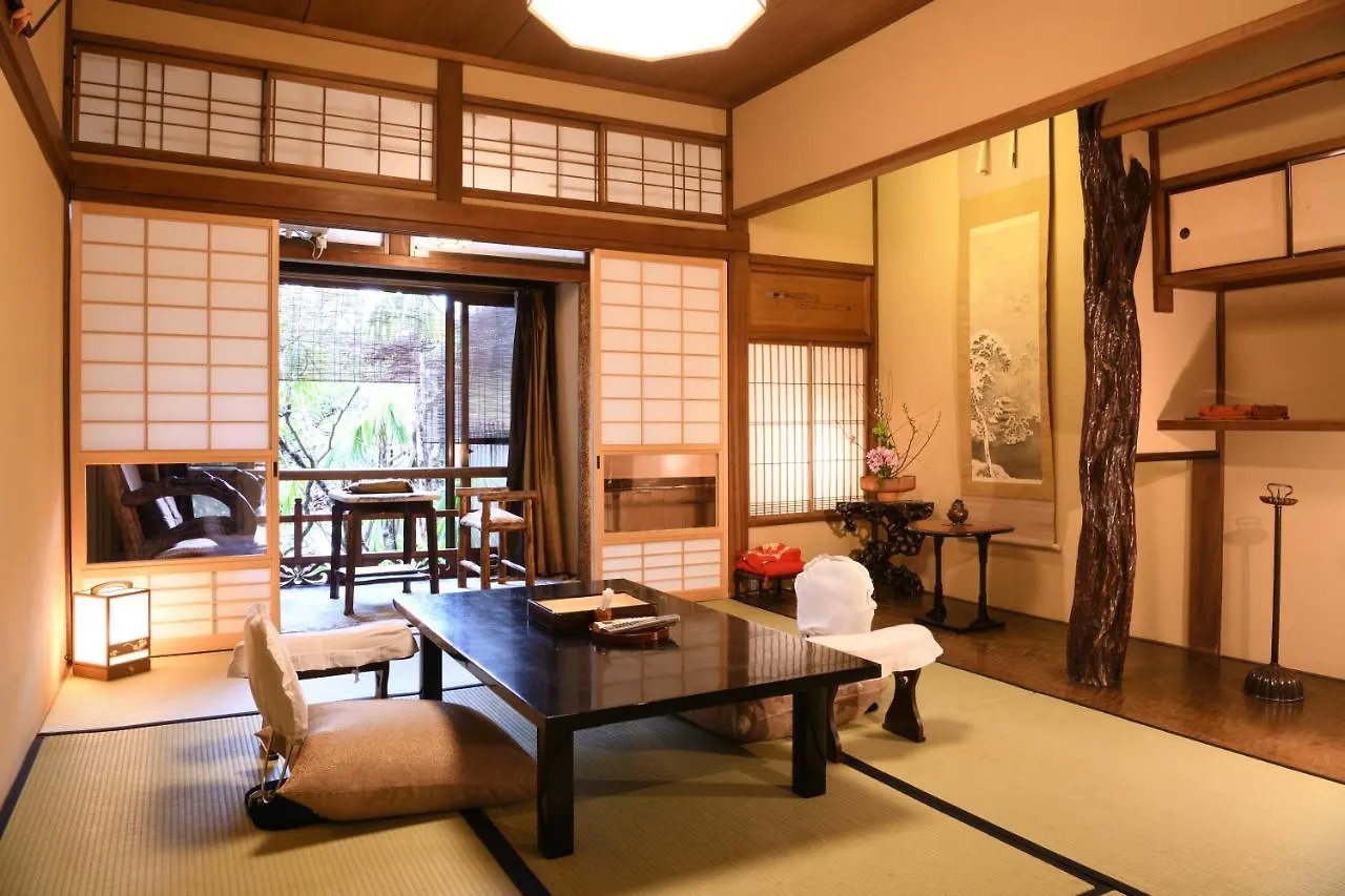 Seikoro Ryokan - Established In 1831 Kyoto