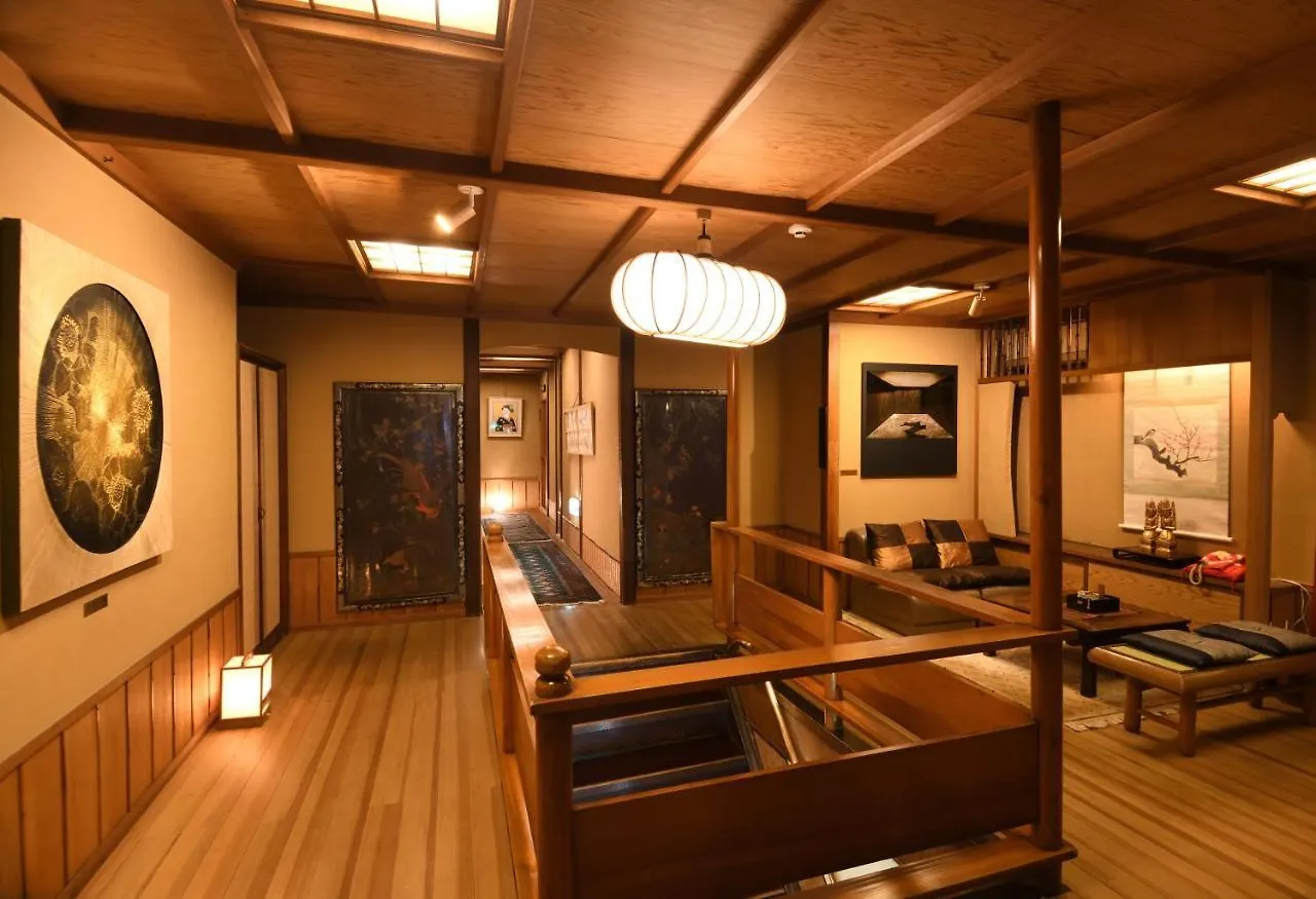 **** 旅館 ホテル 晴鴨楼 - 創業1831年 京都市 日本